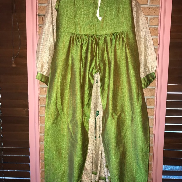 ROOPAM Original Middle Eastern Outfit - Picture 10 of 11